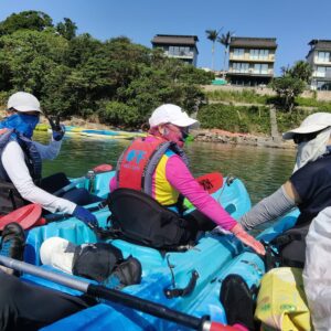相思灣獨木舟全日團｜綠蛋島玻璃水浮潛｜6小時慢活體驗｜6人即成團